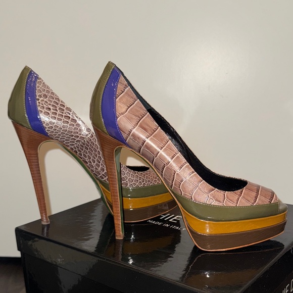 Ruthie Davis Popsicle Croc Brown and Green Peep-Toe Heels - Picture 4 of 5